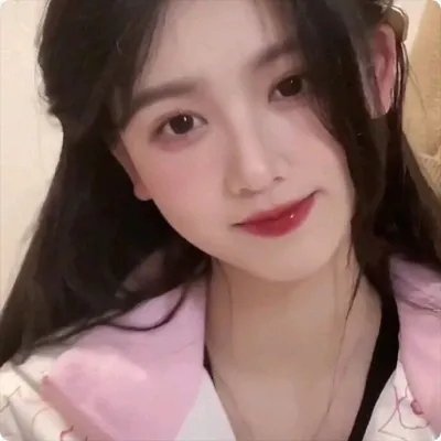 桃花含露又春风